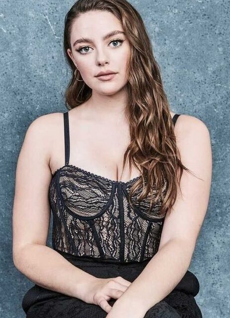 Danielle Rose Russell Photos