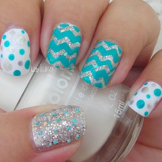 Attractive Polka Dots and Cheveron Nail Art