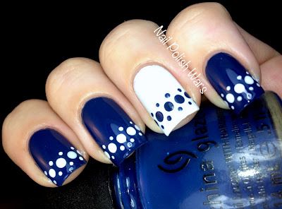 Beautiful Blue and White Arranged Dots Design