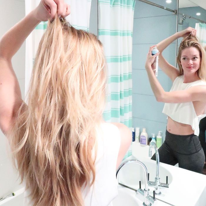 cdn.cliqueinc.com cache posts 254617 tips for healthy hair 254617 1523472251409 image.700x0c bf22d8799c3848bc9b770a1d1bad68bd hair healthy routine