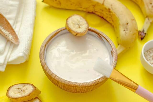 Banana face pack for aging skin