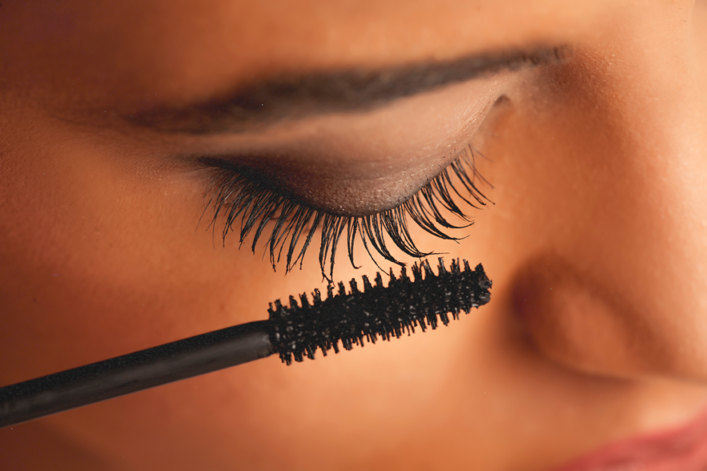 The Lash Game: Length, Volume, and No Smudges
